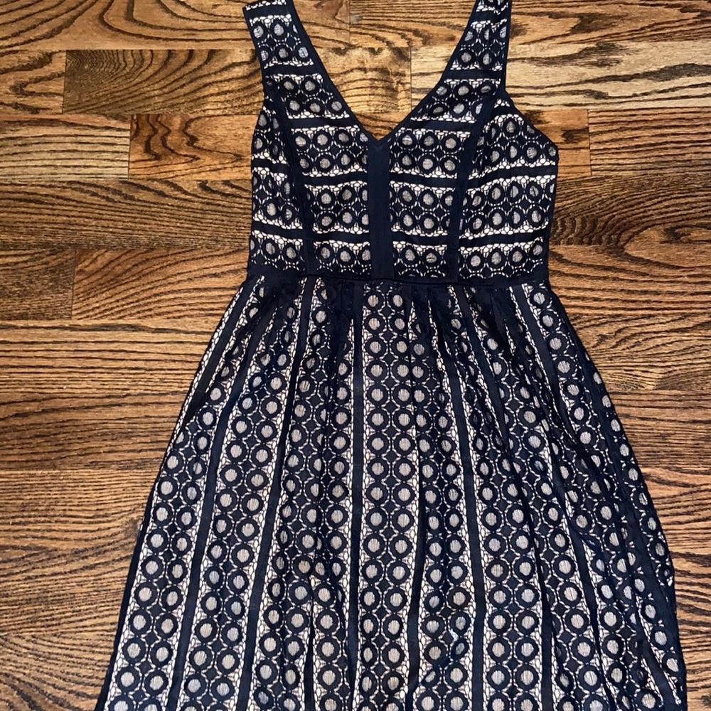 Gorgeous dress!